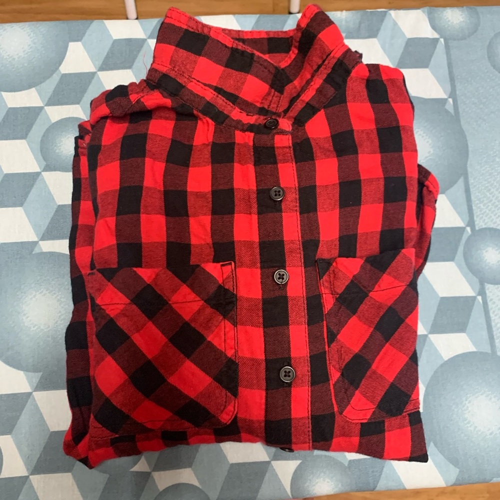 **SOLD** Girls button down shirts.